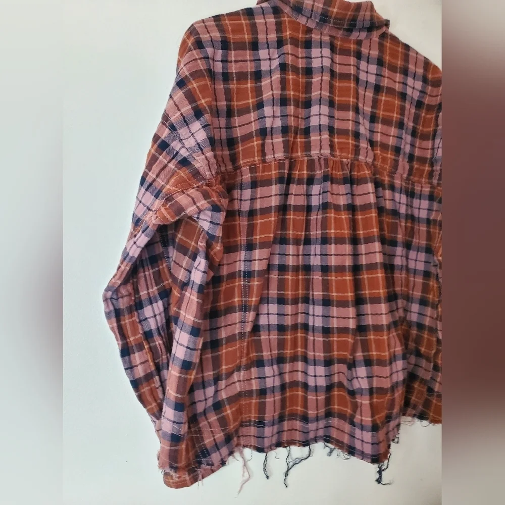 Anthropologie Pilcro Cropped Plaid Flannel Raw Hems Size Small High-Low - Picture 9 of 11